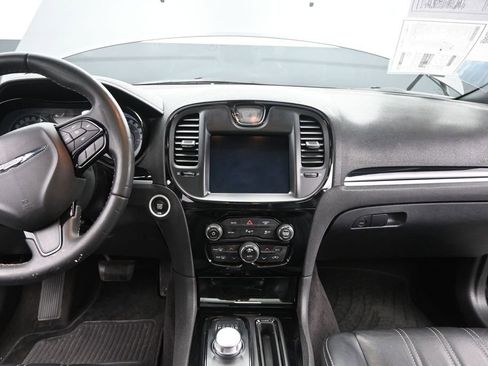 Used 2017 Chrysler 300 S w/ 300S Premium Group AWD/4WD image 23