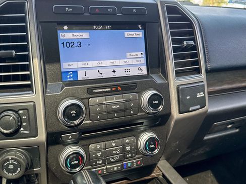 Used 2018 Ford F150 Limited AWD/4WD image 50