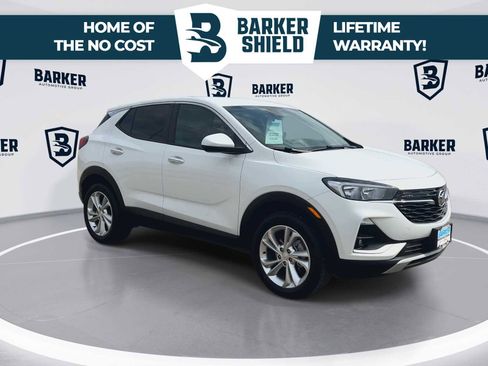 Used 2023 Buick Encore GX Preferred w/ Cold Weather Comfort Package AWD/4WD image 2