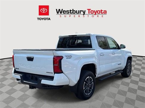 Used 2024 Toyota Tacoma TRD Sport image 6