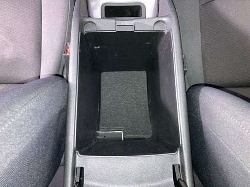 Used 2023 Chevrolet Malibu LT image 13