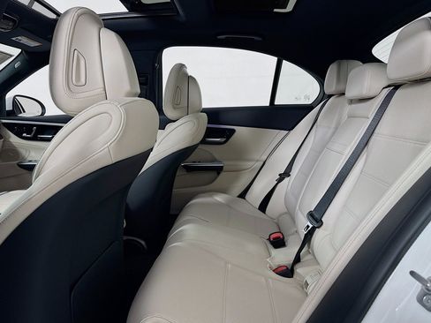 New 2026 Mercedes-Benz C 300 Sedan image 7