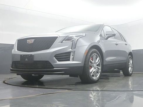 Used 2023 Cadillac XT5 Sportv w/ LPO, Floor Liner Package AWD/4WD image 44