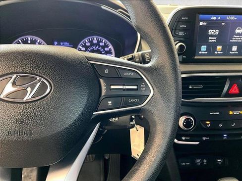 Used 2020 Hyundai Santa Fe SE FWD image 19