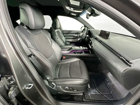 Used 2023 Genesis GV70 2.5T w/ Sport Prestige Package AWD/4WD image 30