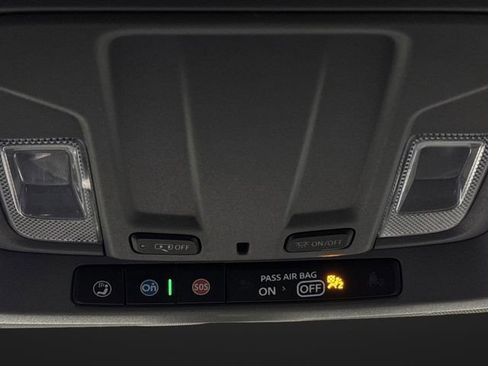 Used 2023 GMC Sierra 2500 SLE image 28