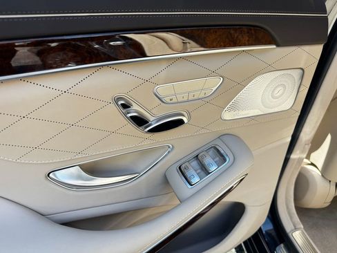 Used 2014 Mercedes-Benz S 550 Sedan image 16