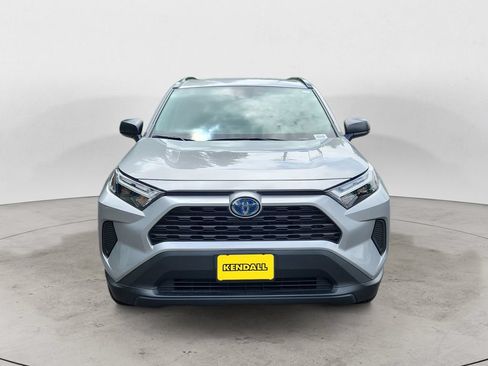 Used 2024 Toyota RAV4 LE AWD/4WD image 2