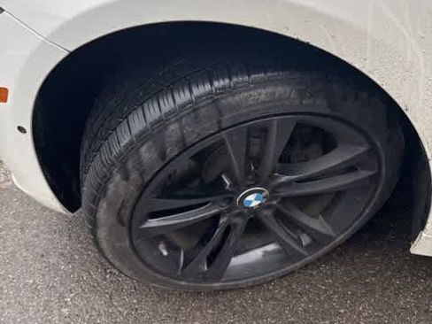 Used 2013 BMW 328i xDrive Sedan image 10