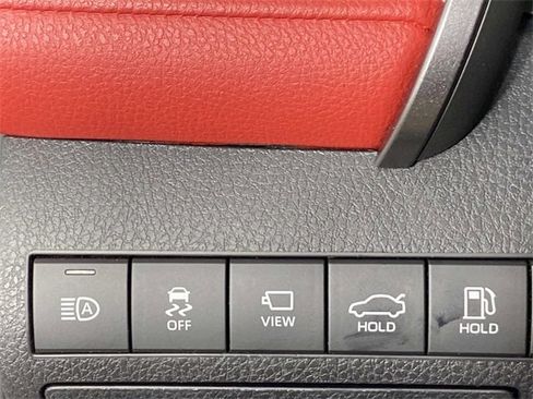 Used 2020 Toyota Camry XSE image 20