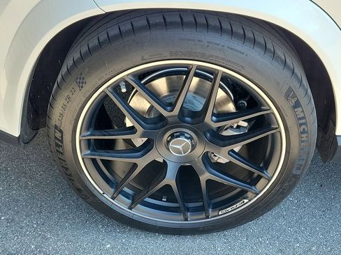 Used 2024 Mercedes-Benz GLE 53 AMG 4MATIC image 12