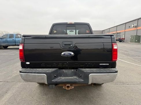 Used 2016 Ford F250 XLT w/ FX4 Off-Road Package image 6
