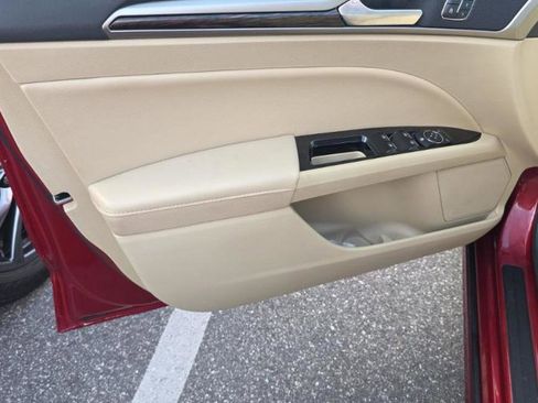 Used 2016 Ford Fusion SE w/ Equipment Group 202A AWD/4WD image 11