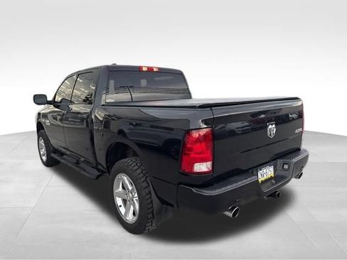 Used 2018 RAM 1500 Express w/ Express Value Package AWD/4WD image 6