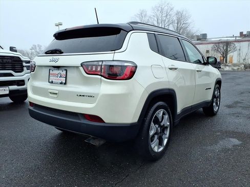 Used 2020 Jeep Compass Limited image 19