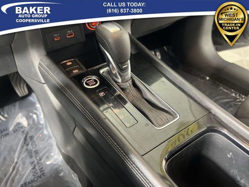 Used 2021 Nissan Kicks SV image 15