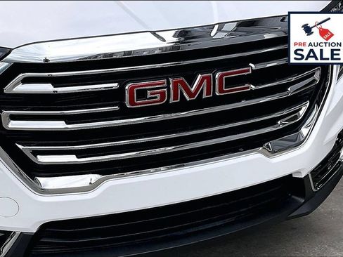 Used 2023 GMC Terrain SLT FWD image 30
