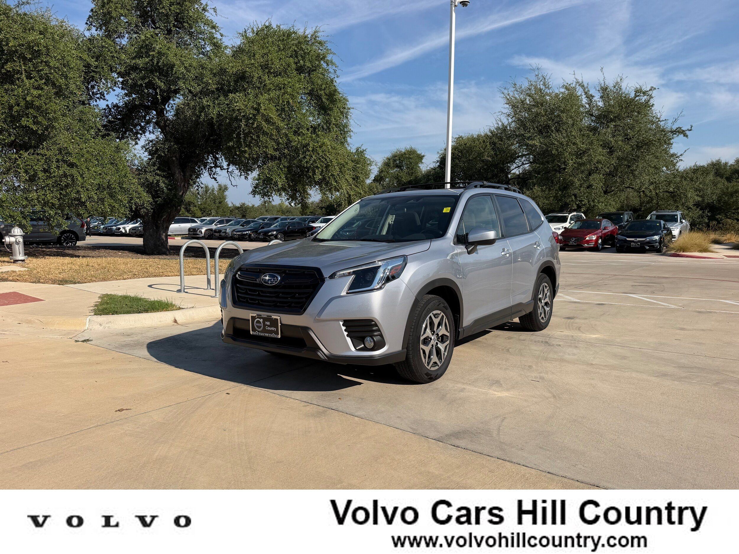 Used 2022 Subaru Forester Premium AWD/4WD image 1