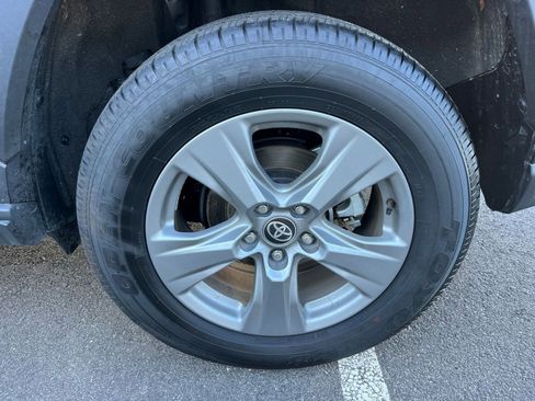 Used 2025 Toyota RAV4 LE image 29