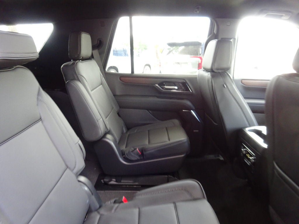 New 2026 GMC Yukon Denali AWD/4WD image 21