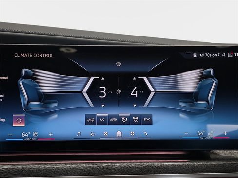 Certified 2023 BMW 760i xDrive w/ Executive Package image 23