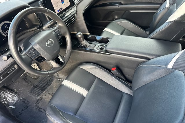 Certified 2025 Toyota Camry SE FWD image 12