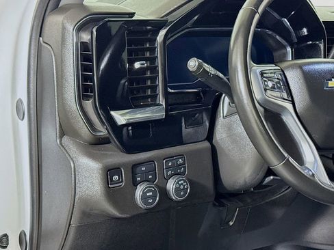 Used 2025 Chevrolet Silverado 2500 LT w/ Safety Package AWD/4WD image 8