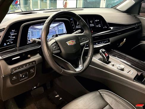 Used 2023 Cadillac Escalade Sport w/ Touring Package image 17