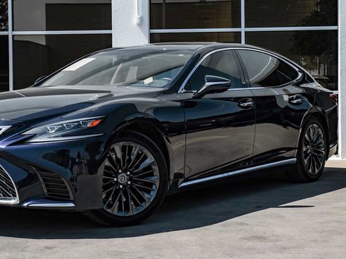 Used 2019 Lexus LS 500 w/ Interior Upgrade Package RWD image 7
