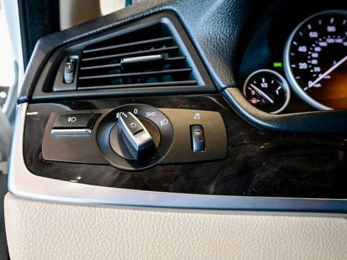 Used 2015 BMW 528i xDrive Sedan AWD/4WD image 36