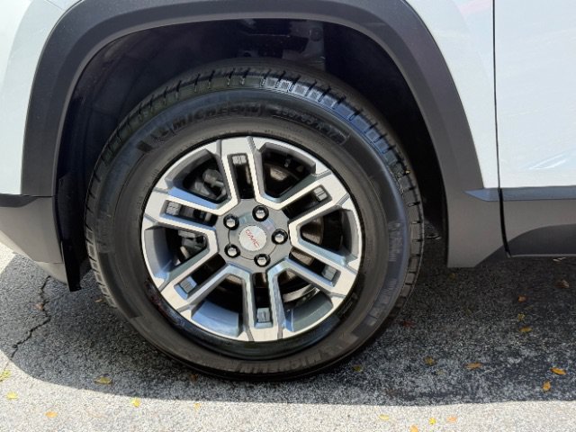 Used 2026 GMC Terrain Elevation FWD image 10