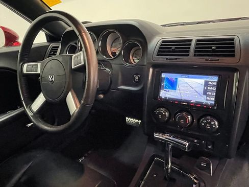 Used 2010 Dodge Challenger R/T RWD image 63
