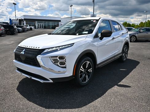 Used 2024 Mitsubishi Eclipse Cross SE AWD/4WD image 4