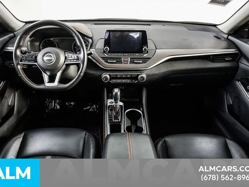 Used 2025 Nissan Altima 2.5 SR image 23