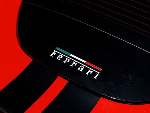 Used 2022 Ferrari Roma RWD image 46
