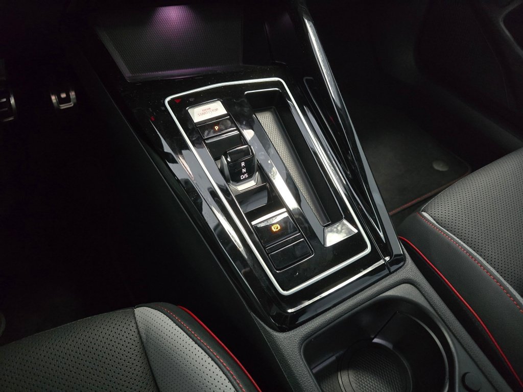 New 2026 Volkswagen GTI Autobahn FWD image 31