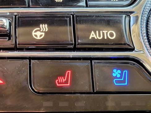 Used 2023 Lincoln Aviator Reserve w/ Equipment Group 201A AWD/4WD image 8