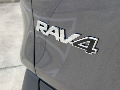 Certified 2025 Toyota RAV4 XLE AWD/4WD image 10