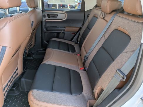 New 2026 Ford Bronco Sport Outer Banks image 8