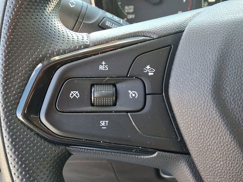 Used 2025 Chevrolet Trax LS w/ LS Convenience Package image 20