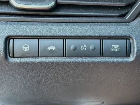 Used 2020 Nissan Altima 2.5 SL FWD image 8