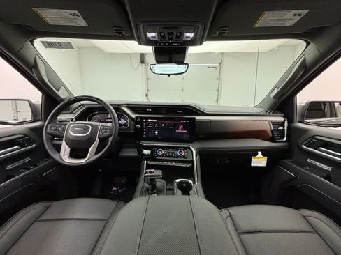 New 2026 GMC Sierra 1500 Denali AWD/4WD image 3
