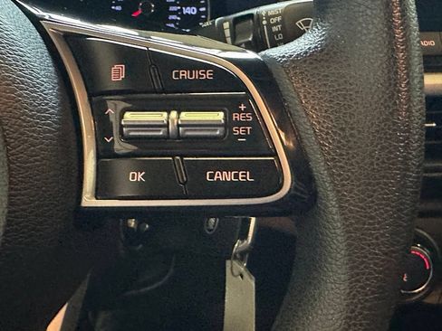 Used 2021 Kia Forte LXS FWD image 12