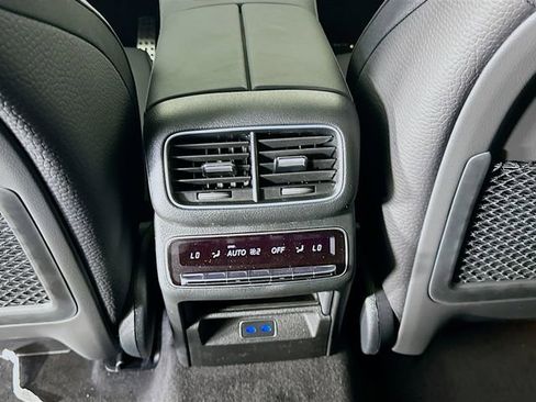 New 2026 Mercedes-Benz GLS 580 4MATIC image 26
