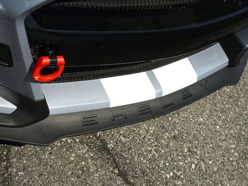 Used 2022 Ford Mustang Shelby GT500 w/ Carbon Fiber Track Pack RWD image 8