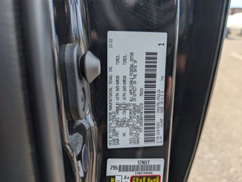 Used 2023 Toyota Tundra Limited image 29