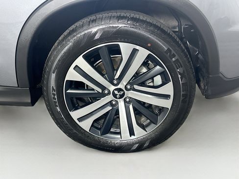 Used 2025 Mitsubishi Outlander Sport SE image 11