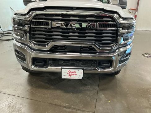 Used 2026 RAM 2500 Big Horn AWD/4WD image 14