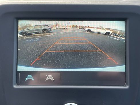 Used 2018 Chevrolet Equinox LT image 5