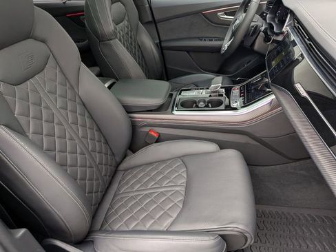 Used 2025 Audi SQ7 Premium Plus w/ Executive Package AWD/4WD image 28